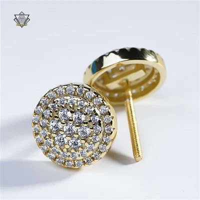 솔리드 골드 스터드